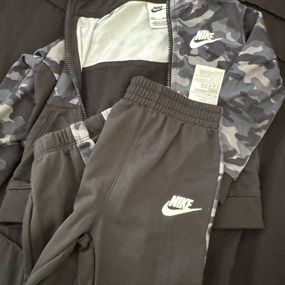 Nike Kids Black Jogger Pants